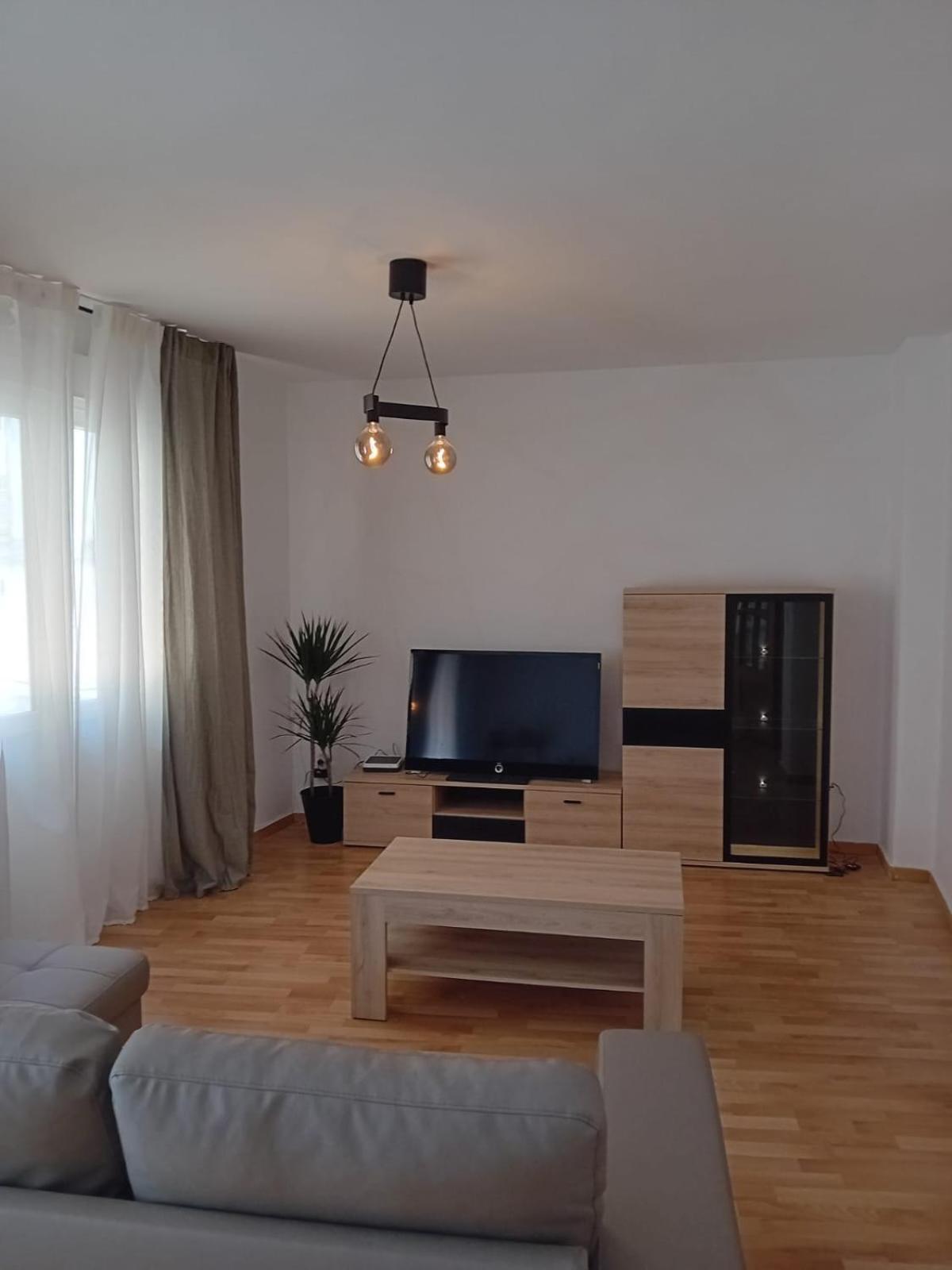 Calle Las Armas 130 ซาราโกซา ภายนอก รูปภาพ